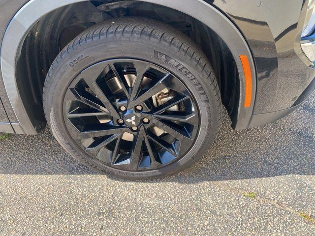 2023 Mitsubishi Outlander SE Black Edition 2WD