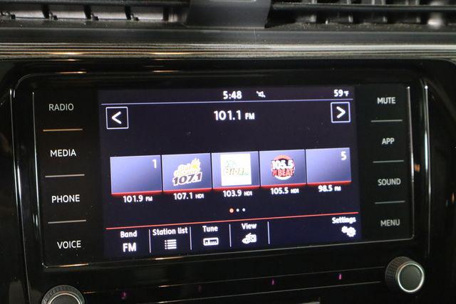 2020 Volkswagen Passat 2.0T R-Line