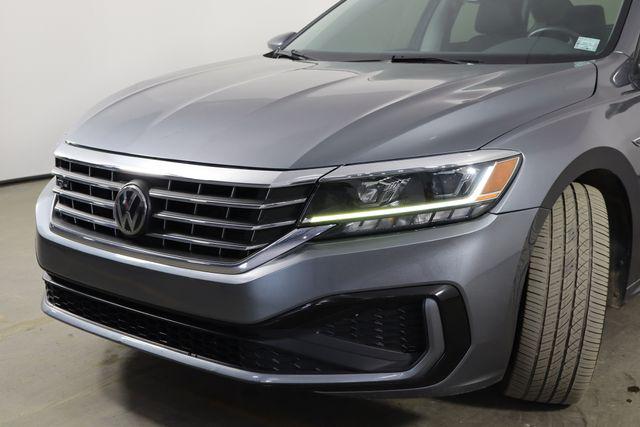 2020 Volkswagen Passat 2.0T R-Line