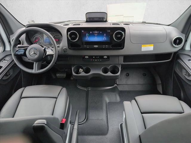 2026 Mercedes-Benz Sprinter 2500 Standard Roof 4-Cyl Diesel HO