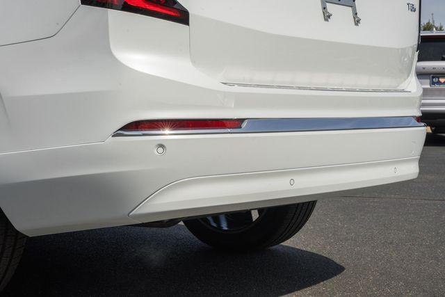 2026 Volvo XC90 Plug-In Hybrid Plus, T8 AWD, Electric/Gasoline, Bright, 7 Seats