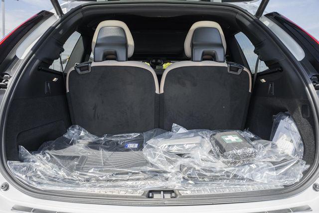 2026 Volvo XC90 Plug-In Hybrid Plus, T8 AWD, Electric/Gasoline, Bright, 7 Seats