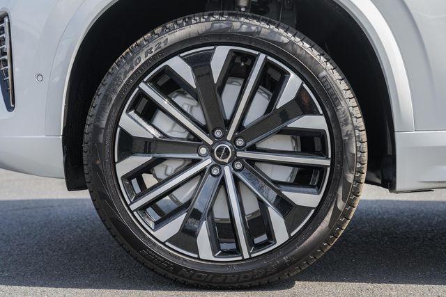 2026 Volvo XC90 Plug-In Hybrid Plus, T8 AWD, Electric/Gasoline, Bright, 7 Seats