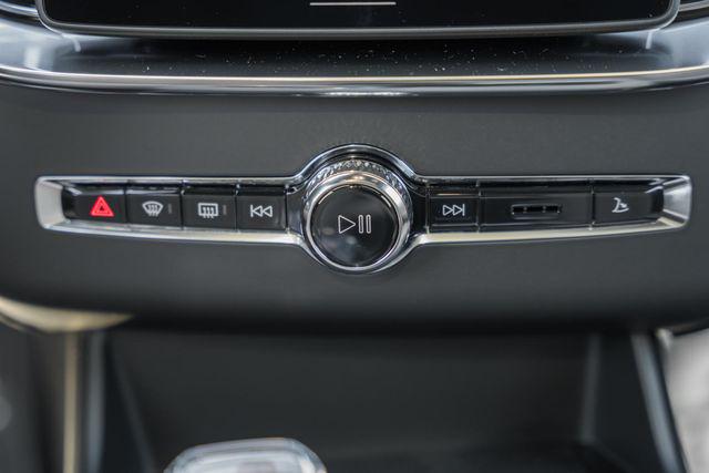 2026 Volvo XC90 Plug-In Hybrid Plus, T8 AWD, Electric/Gasoline, Bright, 7 Seats