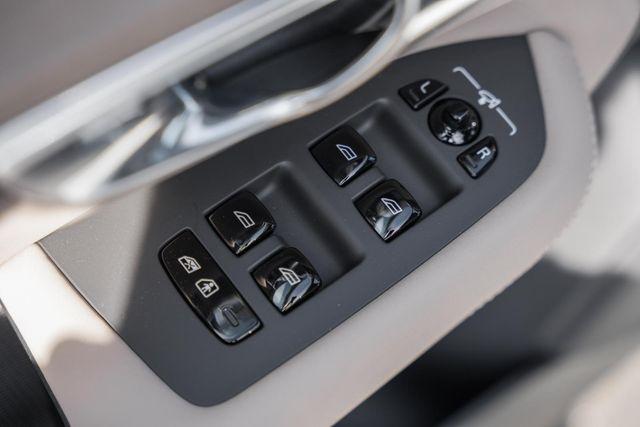 2026 Volvo XC90 Plug-In Hybrid Plus, T8 AWD, Electric/Gasoline, Bright, 7 Seats