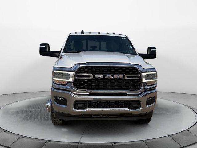 2023 Ram 3500 Tradesman/SLT/Laramie/Limited