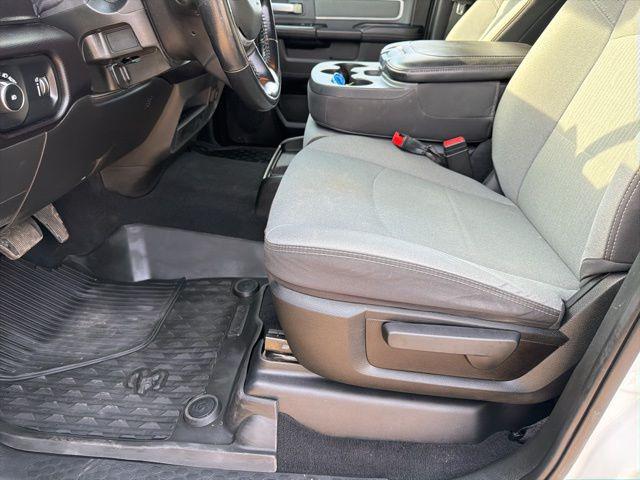 2023 Ram 3500 Tradesman/SLT/Laramie/Limited