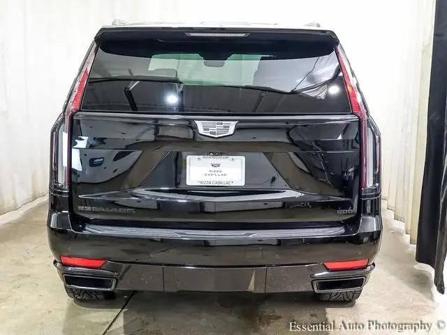 2022 Cadillac Escalade ESV 4WD Sport