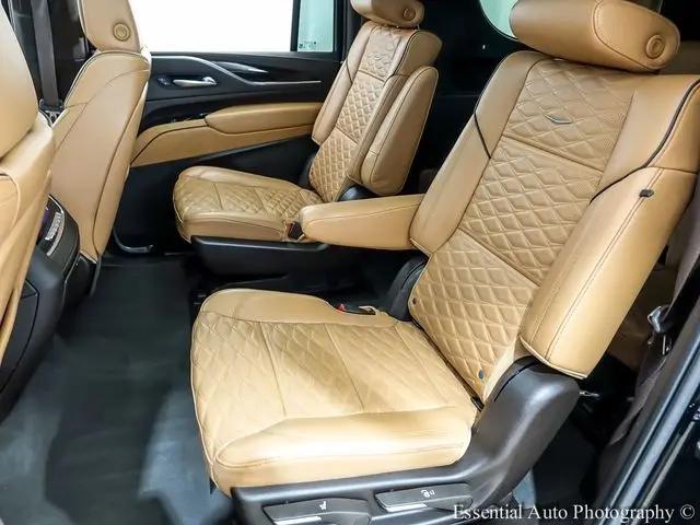 2022 Cadillac Escalade ESV 4WD Sport