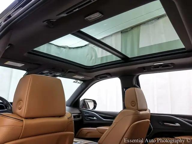 2022 Cadillac Escalade ESV 4WD Sport