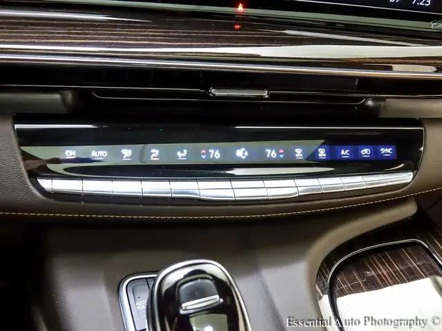 2022 Cadillac Escalade ESV 4WD Sport