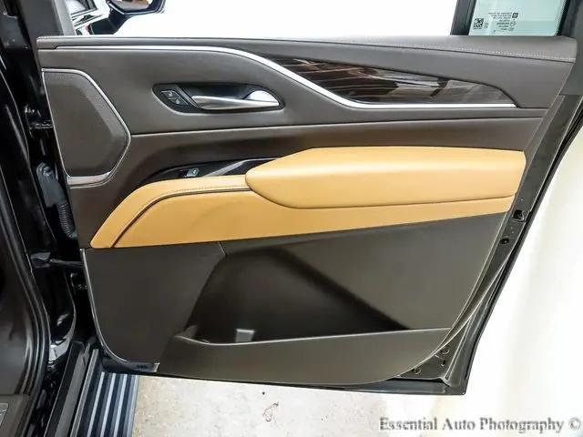 2022 Cadillac Escalade ESV 4WD Sport