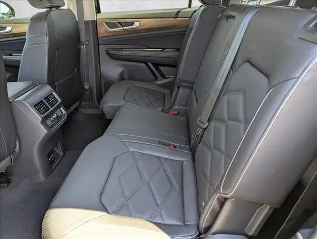 2026 Volkswagen Atlas SE