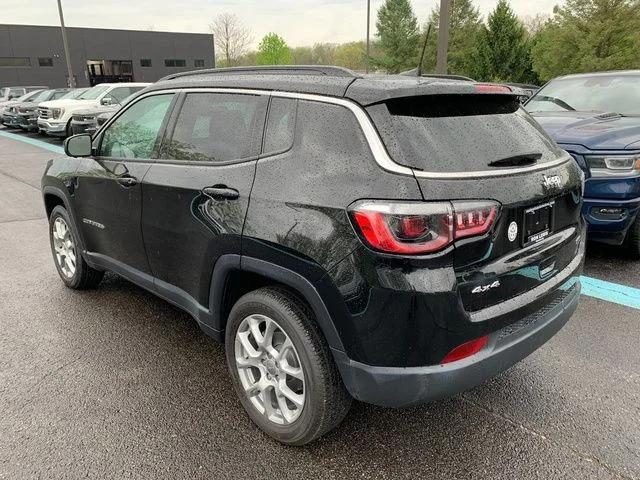 2022 Jeep Compass Latitude Lux 4x4