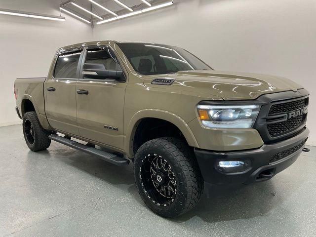 2020 Ram 1500 Big Horn Crew Cab 4x4 5'7" Box