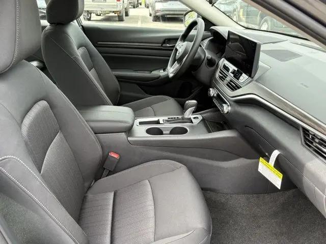 2026 Nissan Altima SV FWD