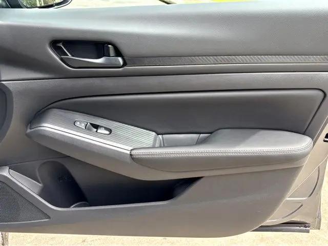 2026 Nissan Altima SV FWD