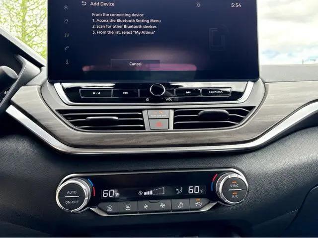 2026 Nissan Altima SV FWD