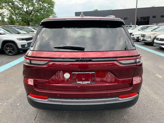 2026 Jeep Grand Cherokee GRAND CHEROKEE LAREDO ALTITUDE 4X4