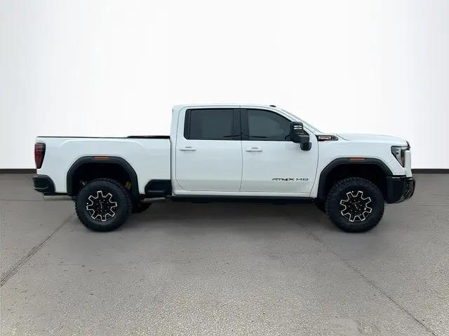 2026 GMC Sierra 2500HD Crew Cab, Standard Bed, AT4X, 4WD