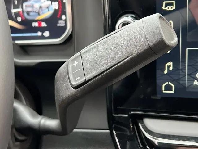 2026 GMC Sierra 2500HD Crew Cab, Standard Bed, AT4X, 4WD