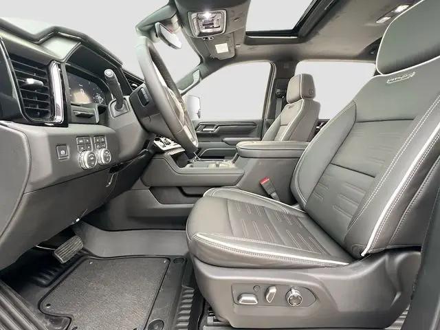2026 GMC Sierra 2500HD Crew Cab, Standard Bed, AT4X, 4WD