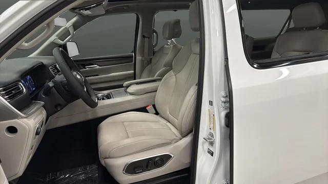 2023 Jeep Wagoneer Series III 4x4