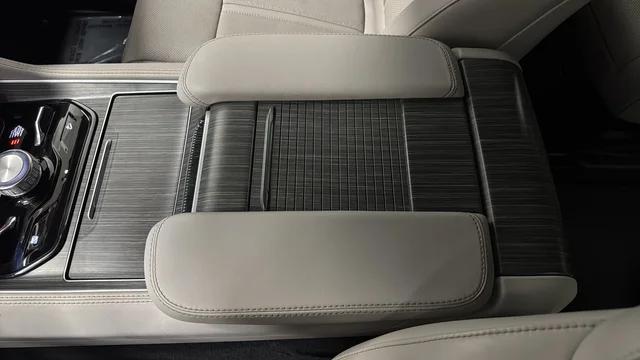 2023 Jeep Wagoneer Series III 4x4