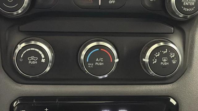 2022 Ram 2500 Big Horn Crew Cab 4x4 6'4" Box