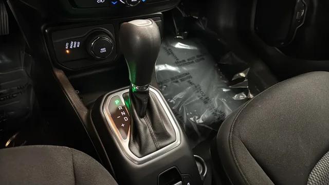 2023 Jeep Renegade Altitude 4x4