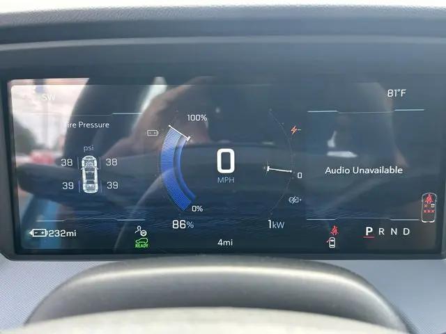 2027 Chevrolet Bolt RS FWD