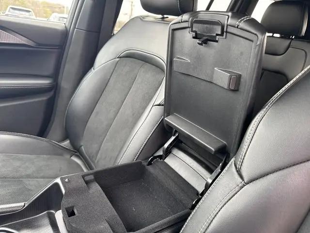 2025 Jeep Grand Cherokee Altitude 4x4