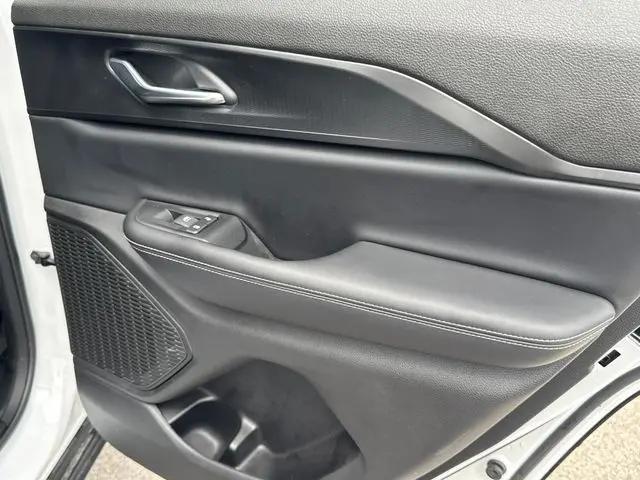 2025 Jeep Grand Cherokee Altitude 4x4