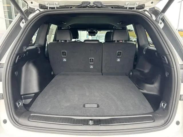 2025 Jeep Grand Cherokee Altitude 4x4