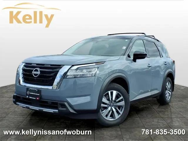 2023 Nissan Pathfinder SL 4WD for sale in Woburn, MA