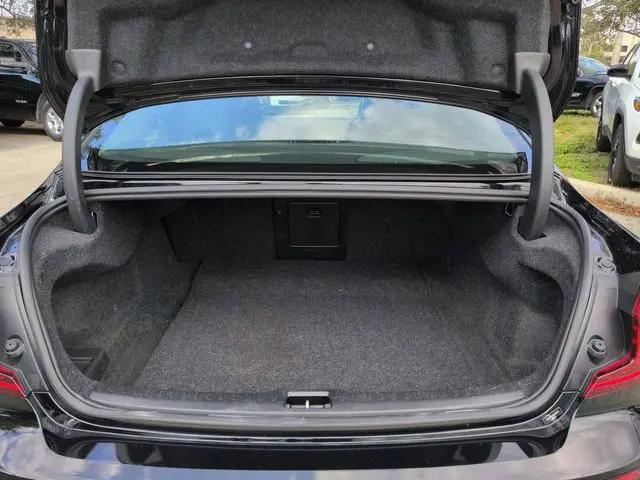 2024 Volvo S60 B5 Plus Dark Theme