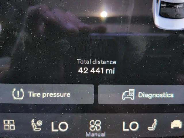 2024 Volvo S60 B5 Plus Dark Theme