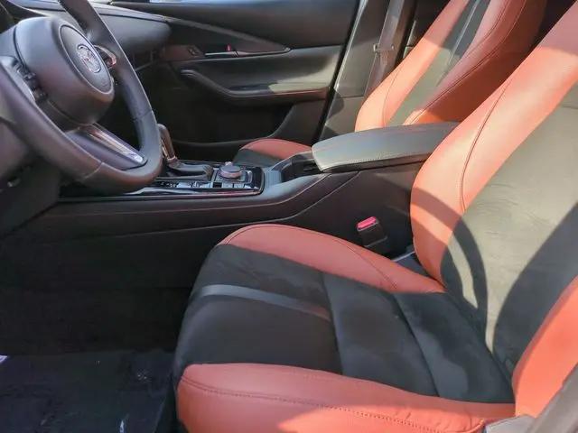 2025 Mazda CX-30 2.5 Carbon Turbo