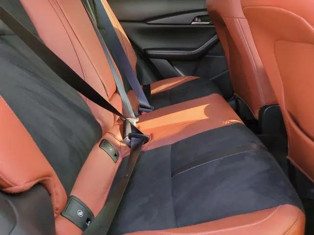 2025 Mazda CX-30 2.5 Carbon Turbo