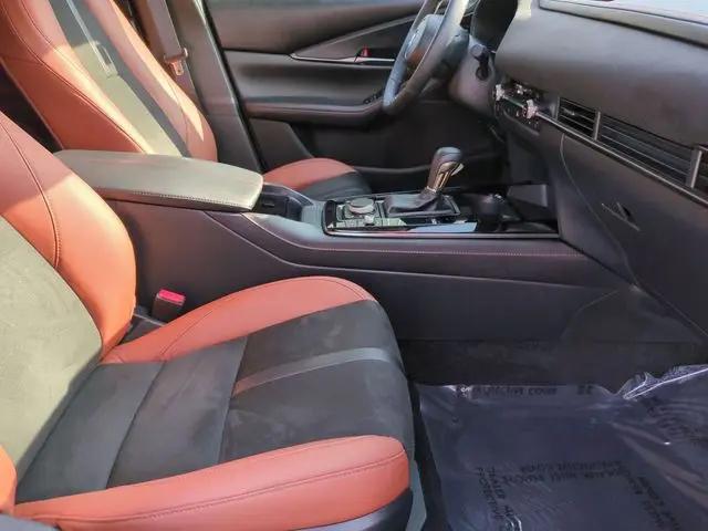 2025 Mazda CX-30 2.5 Carbon Turbo