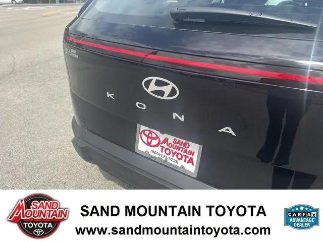 2026 Hyundai Kona SE