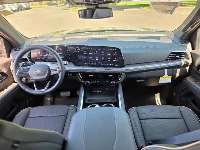 2026 Chevrolet Suburban Premier, 4WD