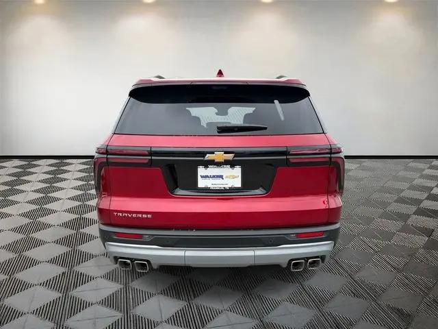 2026 Chevrolet Traverse FWD LT