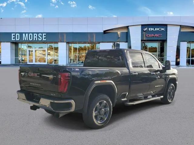 2026 GMC Sierra 2500HD Crew Cab, Standard Bed, SLT, 4WD
