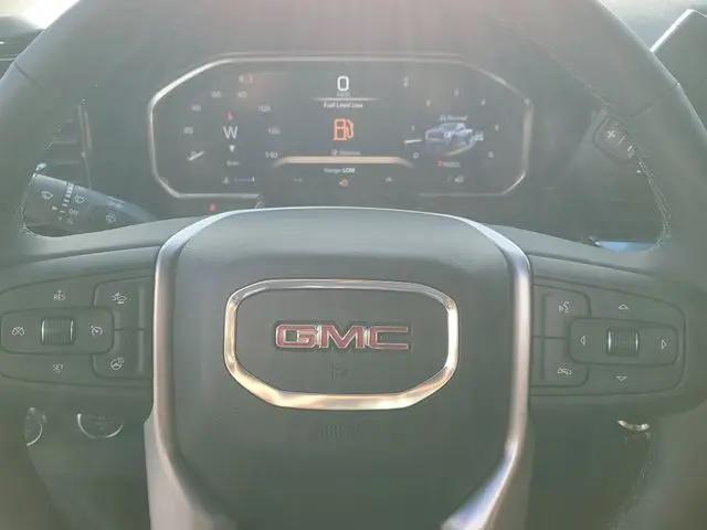 2026 GMC Sierra 2500HD Crew Cab, Standard Bed, SLT, 4WD