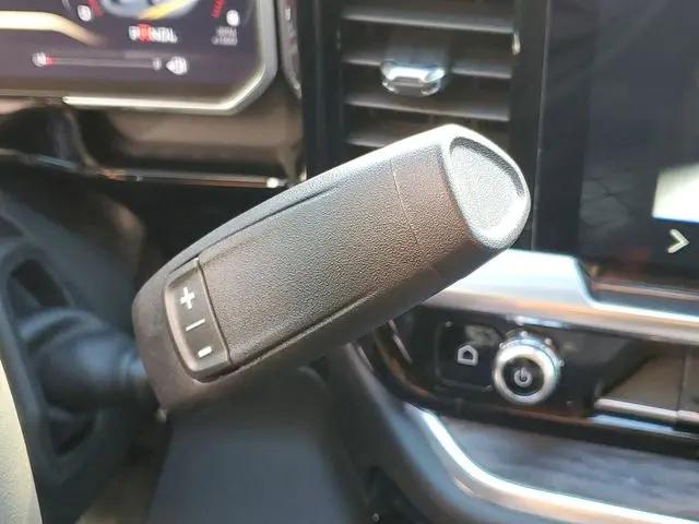2026 GMC Sierra 2500HD Crew Cab, Standard Bed, SLT, 4WD