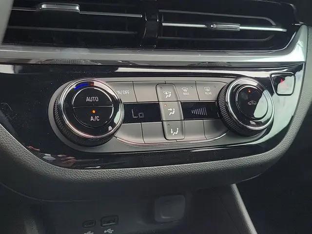 2026 Buick NV Sport Touring FWD
