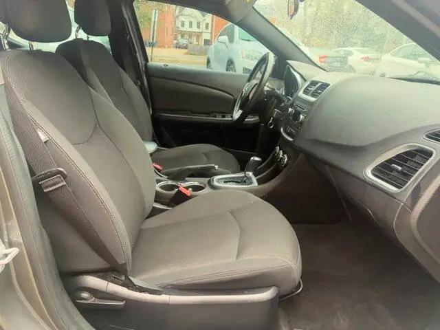 2012 Dodge Avenger SXT