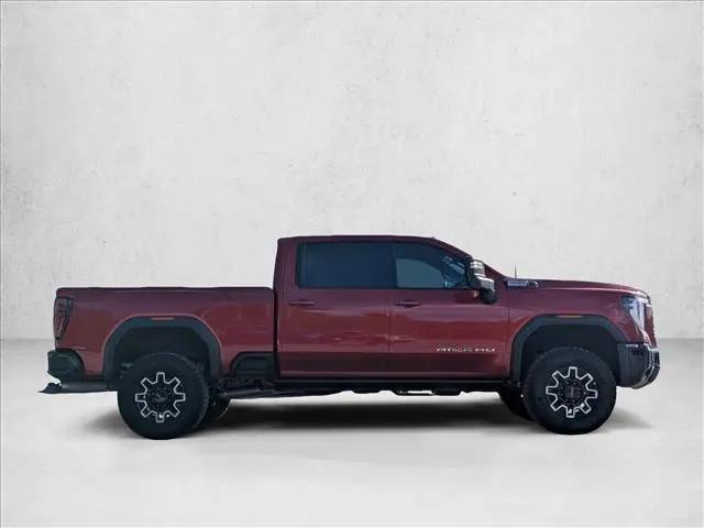 2025 GMC Sierra 2500HD 4WD Crew Cab Standard Bed AT4X