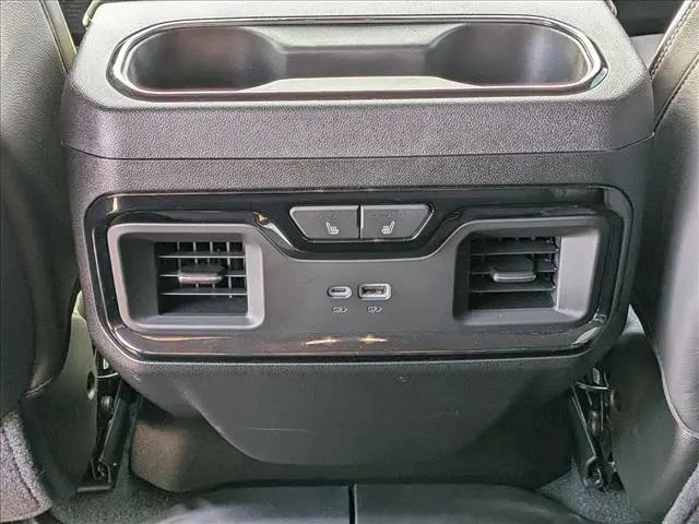 2025 GMC Sierra 2500HD 4WD Crew Cab Standard Bed AT4X
